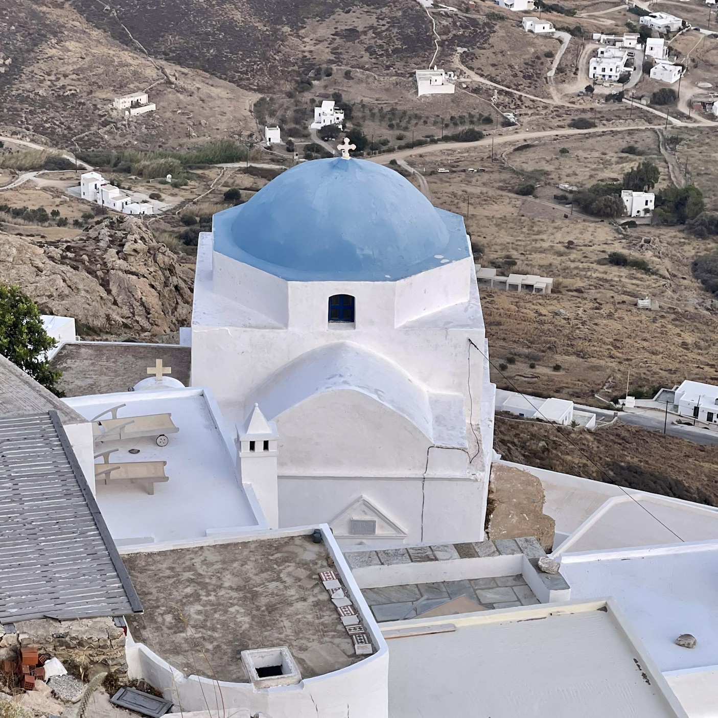 Sail the Cyclades Greek Islands Guided Tour in Greece iconic white buildings